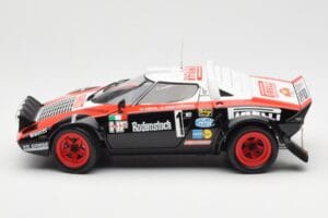 Lancia Stratos HF #1 Hunsruck Rally 1978 Kyosho 1:18 08130D Metalli — kuva 4 / 8