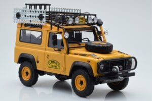 Land Rover Defender 90 Camel Trophy Borneo 1985 Almost Real 1:18 810213 Metalli — kuva 6 / 8