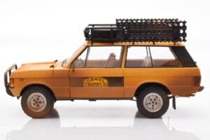 Land Rover Defender 90 Camel Trophy Sumatra 1981 Almost Real 1:18 810107 Metalli — kuva 4 / 8