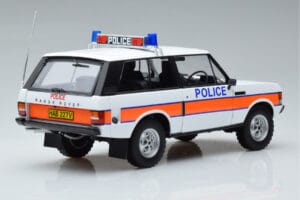 Land Rover Range Rover Poliisi Almost Real 1:18 810115 Metalli — kuva 3 / 9