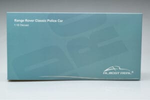 Land Rover Range Rover Poliisi Almost Real 1:18 810115 Metalli — kuva 7 / 9