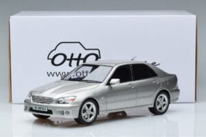 Lexus IS200 XE10 Hopea Otto 1:18 OT991 Hartsi — kuva 6 / 6