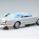 Lincoln Continental Mark V Hopea MCG 1:18 - image 2 of 6