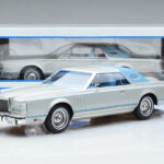Lincoln Continental Mark V Hopea MCG 1:18 - image 6 of 6