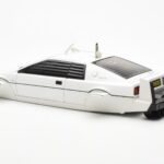 Lotus Esprit Type 79 James Bond The Spy Who Loved Me Submarine Valkoinen AUTOart 1:18 - image 4 of 8