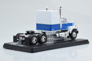 Mack Superliner Magnum Valkoinen Sininen IXO 1:43 TR165 Metalli — kuva 2 / 6