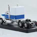 Mack Superliner Magnum Valkoinen Sininen IXO 1:43 - image 5 of 6