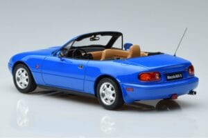 Mazda MX-5 NA Sininen Otto 1:18 OT934 Hartsi — kuva 5 / 6