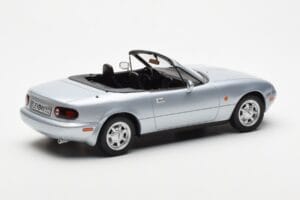 Mazda MX-5 NA Hopea Norev 1:18 188023 Metalli — kuva 2 / 7