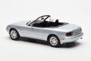 Mazda MX-5 NA Hopea Norev 1:18 188023 Metalli — kuva 6 / 7
