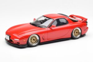 Mazda RX-7 FD Khyzyl Saleem Punainen Otto 1:18 OT1062