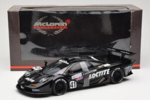 McLaren F1 GTR Loctite #27 T. Bäscher / R. Capello / E. Pirro 24 Hours of Le Mans 1998 UT Models 1:18 39821 Metalli — kuva 6 / 6