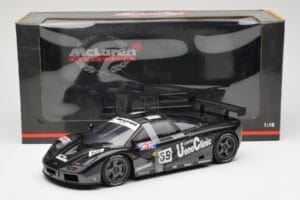 McLaren F1 GTR #59 J-J. Lehto / Y. Dalmas / M. Sekiya 24 Hours of Le Mans Winner 1995 UT Models 1:18 530151859 Metalli — kuva 6 / 6