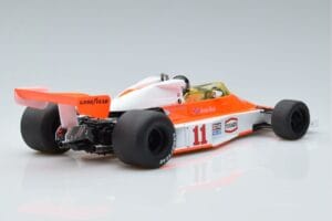McLaren M23 #11 J. Hunt F1 World Champion 1976 MCG 1:18 MCG18612F Metalli — kuva 2 / 6