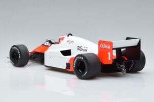 McLaren MP4/2B Marlboro #1 N. Lauda Winner Dutch Grand Prix 1985 MCG 1:18 MCG18607F Metalli — kuva 5 / 6