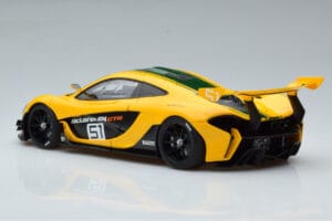 McLaren P1 GTR Keltainen Vihreillä Raidoilla AUTOart 1:18 81544 Komposiitti — kuva 6 / 7