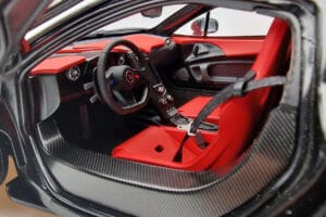 McLaren P1 Matta Musta AUTOart 1:18 76027 Metalli — kuva 8 / 9