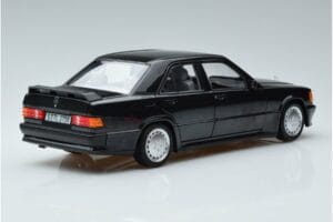 Mercedes 190 E 2.3-16 Cosworth W201 Norev 1:18 183830 Metalli — kuva 3 / 7