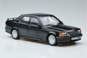 Mercedes 190 E 2.3-16 Cosworth W201 Norev 1:18 183830 Metalli — kuva 5 / 7