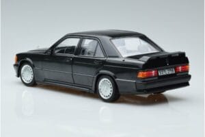 Mercedes 190 E 2.3-16 Cosworth W201 Norev 1:18 183830 Metalli — kuva 6 / 7