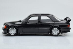 Mercedes 190E W201 2.5-16 Evo I Musta Otto 1:18 OT151 Hartsi — kuva 3 / 6