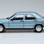 Mercedes 190E W201 Vaaleansininen Norev 1:18 - image 4 of 7
