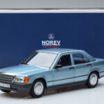 Mercedes 190E W201 Vaaleansininen Norev 1:18 - image 7 of 7