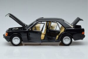 Mercedes 190 E W201 Rajoitettu Erä Norev 1:18 183823 Metalli — kuva 4 / 10