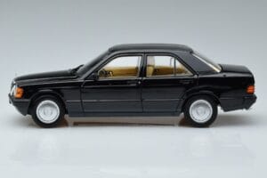 Mercedes 190 E W201 Rajoitettu Erä Norev 1:18 183823 Metalli — kuva 5 / 10