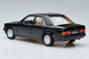 Mercedes 190 E W201 Rajoitettu Erä Norev 1:18 183823 Metalli — kuva 7 / 10