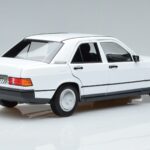 Mercedes 190 E W201 Valkoinen Norev 1:18 183820 Metalli - image 3 of 7