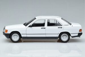 Mercedes 190 E W201 Valkoinen Norev 1:18 183820 Metalli — kuva 4 / 7