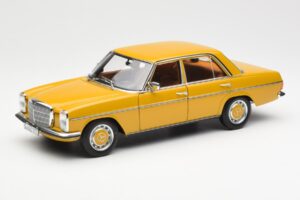 Mercedes 200/8 W115 Sahara Keltainen Norev 1:18 183771