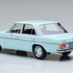 Mercedes 200 W115 Norev 1:18 183777 Metalli - image 6 of 7