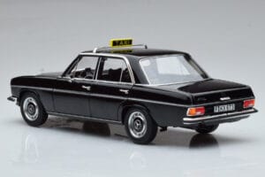 Mercedes 200 W115 Taxi Norev 1:18 183776 Metalli — kuva 6 / 7