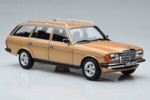 Mercedes 200T S123 AMG Package Beige Norev 1:18 183739 Metalli — kuva 6 / 9