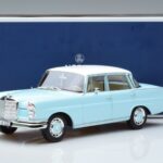 Mercedes 220 S W111 Sininen Norev 1:18 183920 Metalli - image 7 of 7