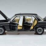 Mercedes 230E W123 Rajoitettu Erä Norev 1:18 183711 Metalli - image 4 of 8