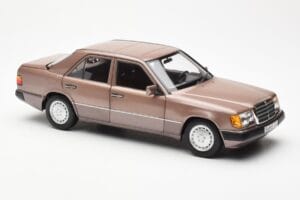 Mercedes 230E W124 Rosewood Metallic Jälleenmyyjäversio Norev 1:18 B66040697 Metalli — kuva 6 / 8