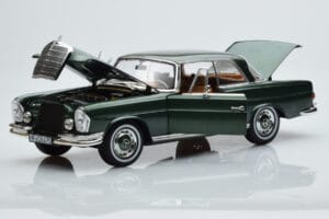 Mercedes 250 SE Coupe W111 Vihreä Metallic Rajoitettu Erä Norev 1:18 183764 Metalli — kuva 2 / 7