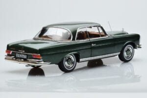 Mercedes 250 SE Coupe W111 Vihreä Metallic Rajoitettu Erä Norev 1:18 183764 Metalli — kuva 3 / 7