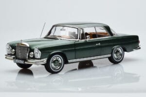 Mercedes 250 SE Coupe W111 Vihreä Metallic Rajoitettu Erä Norev 1:18 183764 Metalli