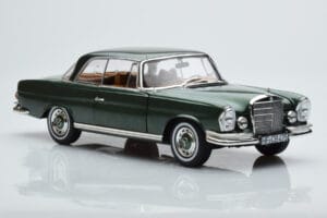 Mercedes 250 SE Coupe W111 Vihreä Metallic Rajoitettu Erä Norev 1:18 183764 Metalli — kuva 5 / 7