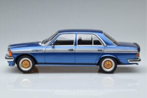Mercedes 280 E AMG W123 Sininen Otto 1:18 OT221 Hartsi — kuva 3 / 6