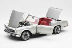 Mercedes 280 SL W113 Pagoda Hopea Schuco 1:18 450035000 Metalli — kuva 2 / 8