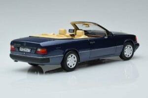 Mercedes 300 CE-24 A124 Cabriolet Nautical Sininen Rajoitettu Erä Norev 1:18 183879 Metalli — kuva 3 / 7