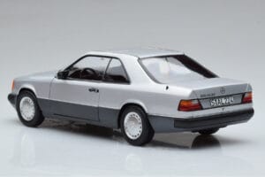Mercedes 300 CE-24 C124 Coupe Hopea Norev 1:18 183880 Metalli — kuva 6 / 7