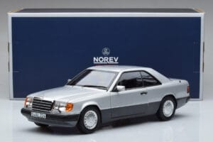 Mercedes 300 CE-24 C124 Coupe Hopea Norev 1:18 183880 Metalli — kuva 7 / 7