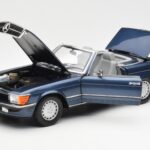 Mercedes 300 SL R107 Nautical Sininen Norev 1:18 183466 - image 2 of 8