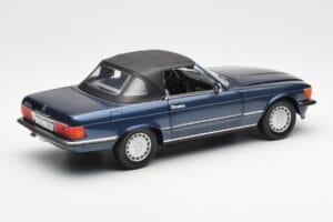 Mercedes 300 SL R107 Nautical Sininen Norev 1:18 183466 Metalli — kuva 3 / 8